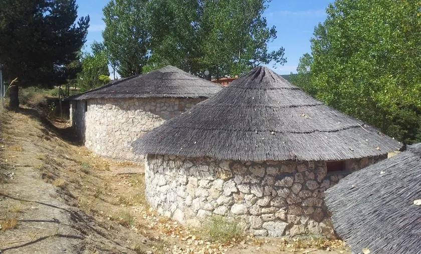 Albergue Navares - Image 1