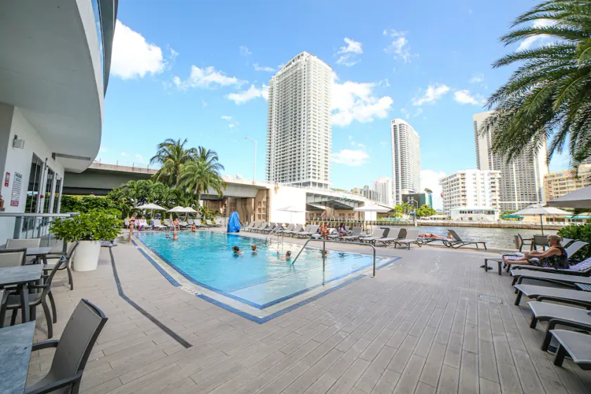 Private Ocean Luxury Condos at Beachwalk - Image 1