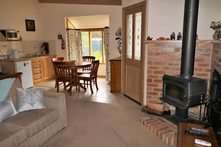 Woolmunda Park Cottages - Image 1