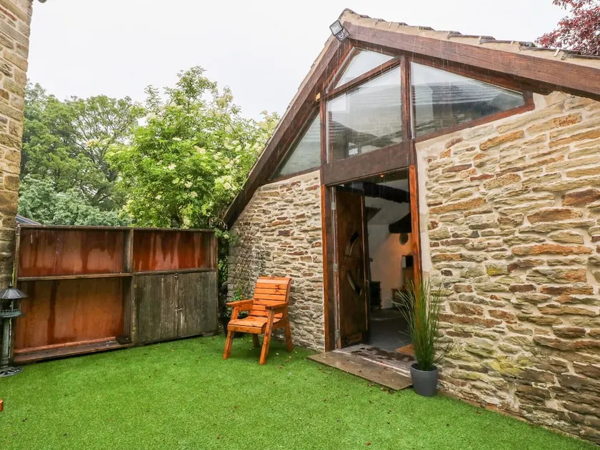 Moorhay Barn - Image 1