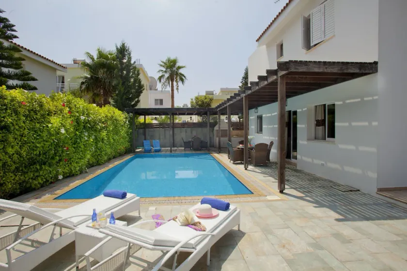 Villa Skyros - Image 1