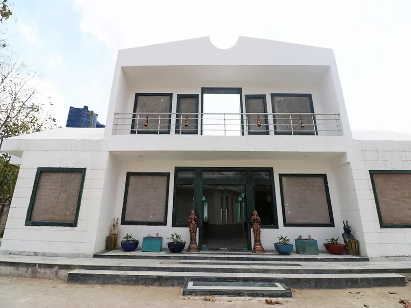 Capital O 30857 The Kd Resort - Image 1