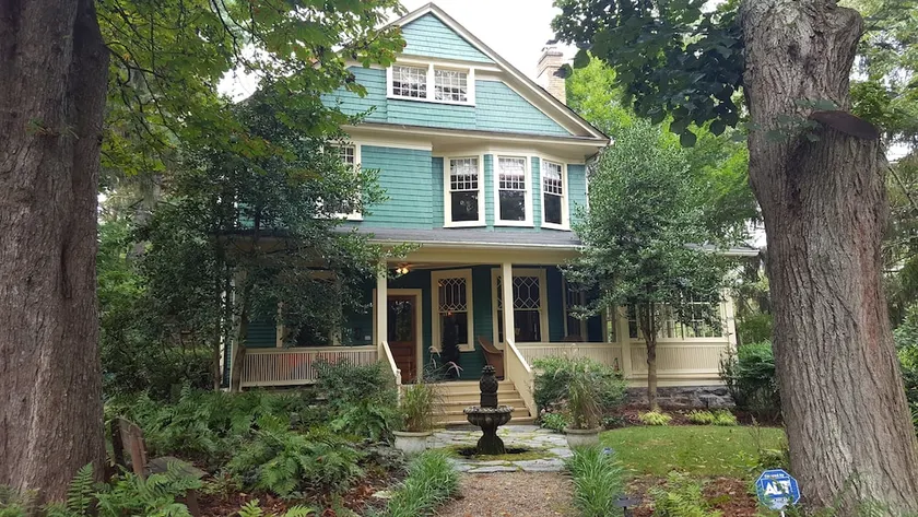 Cumberland Falls Bed & Breakfast Inn - Image 1