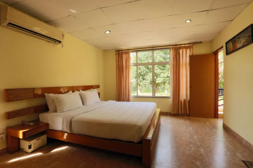 Spring Valley Resorts - Image 1