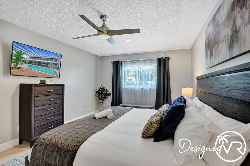 Resort 7 BR with POOL & Fun-spaces - Image 1