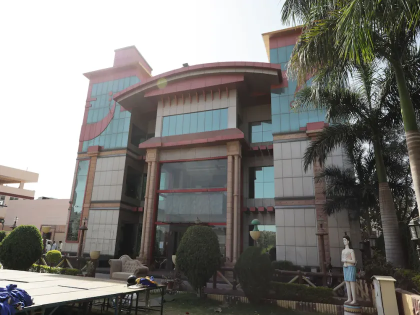 Siddharth International by OYO Rooms - Image 1