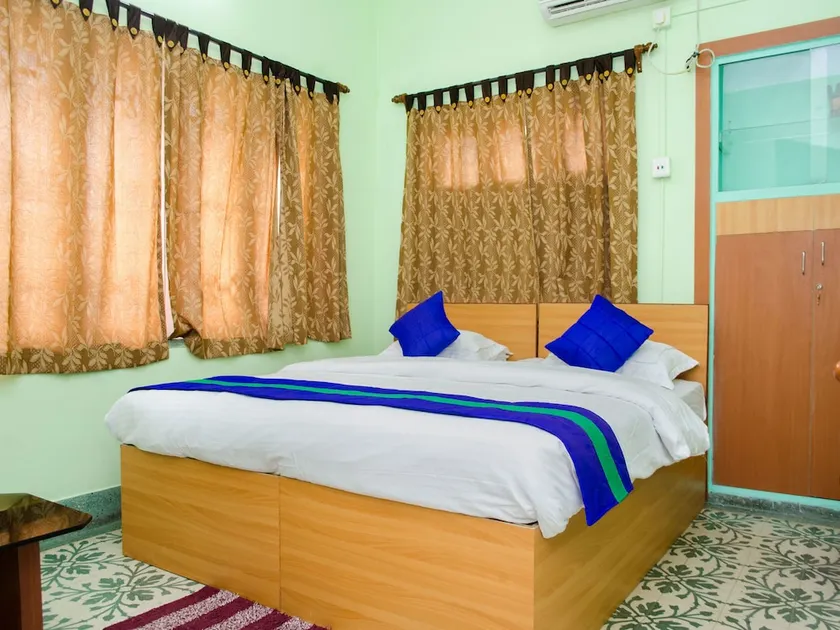 Aakash Ganga by OYO Rooms - Image 1