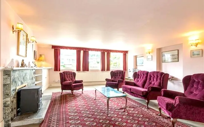 House With 5 Bedrooms in Eyrecourt, With Enclosed Garden - 60 km From the Beach - Image 1