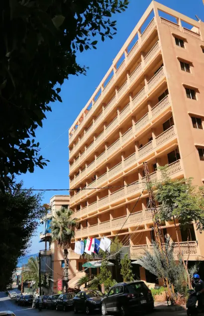 Bella Riva Suite Hotel - Image 1