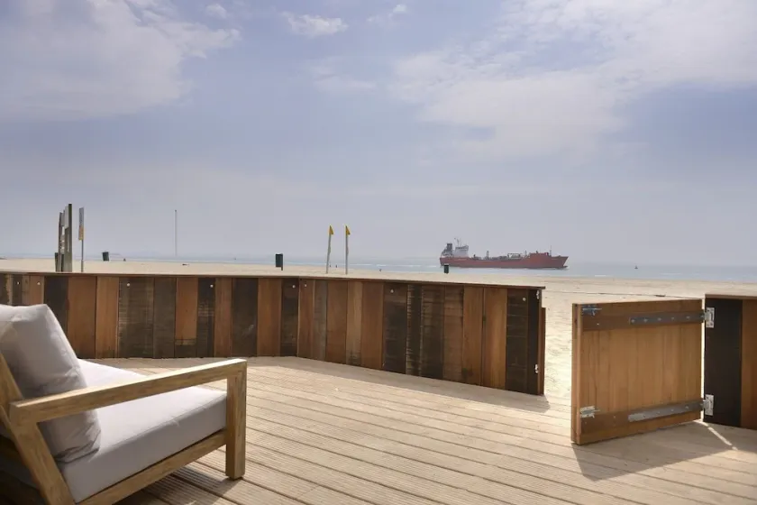 Zandpaviljoen Pier 7 - Image 1