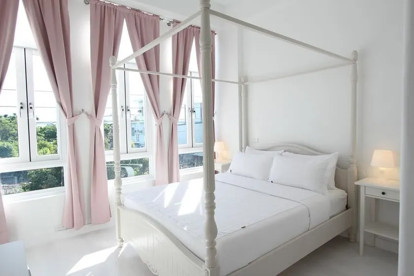 Milk White Homestay - Image 1