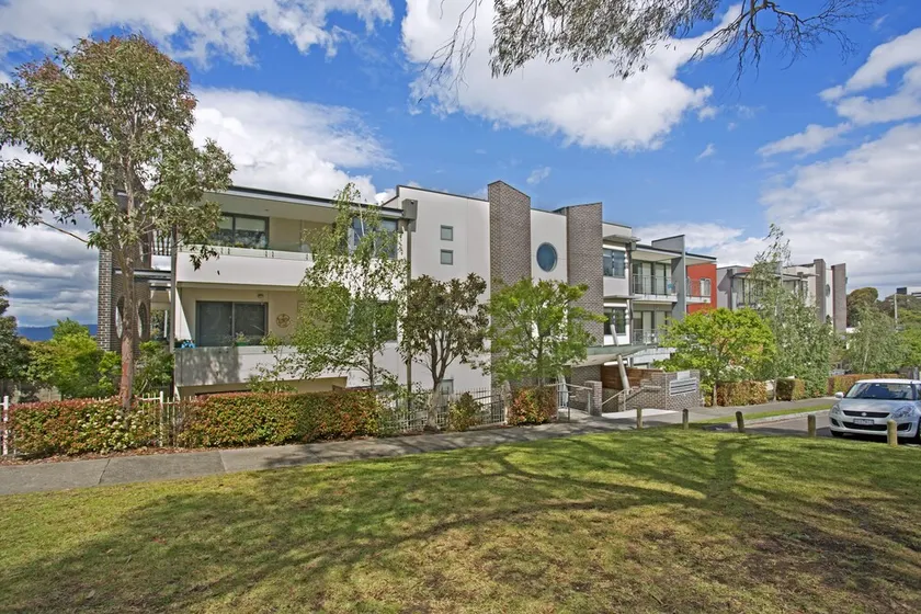 Apartments @ Glen Waverley - Image 1