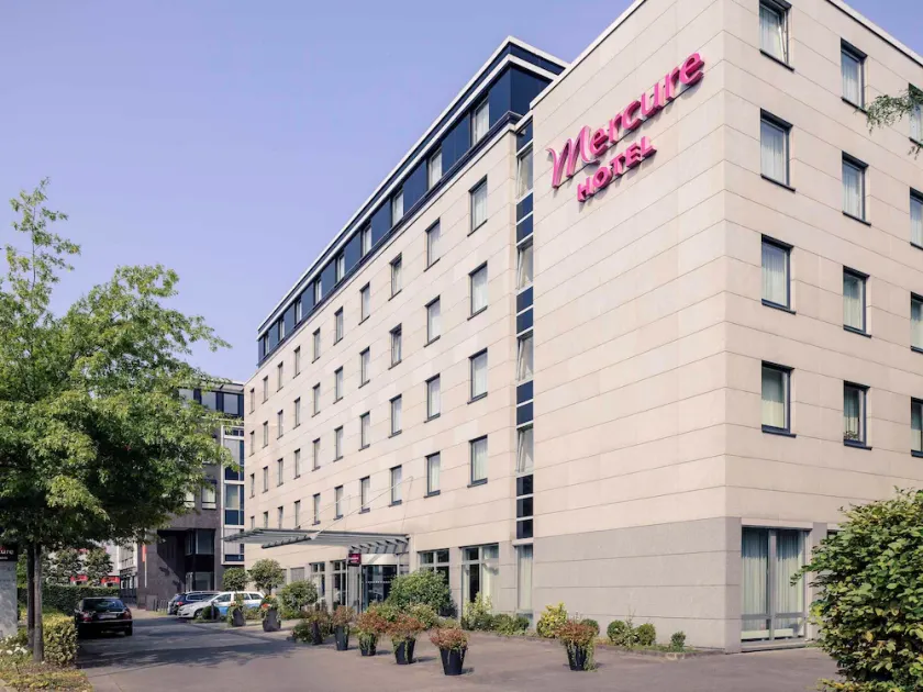 Mercure Hotel Duesseldorf City Nord - Image 1