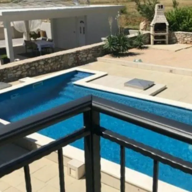 Villa Peso With Private Pool - Image 1