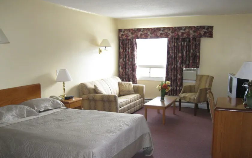 Prospect Inn - Image 1