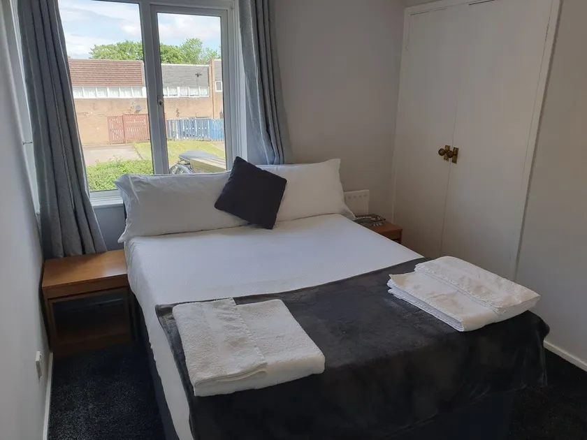 Washingtons Diamond 3 Bedroom House Sleeps 6 - Image 1