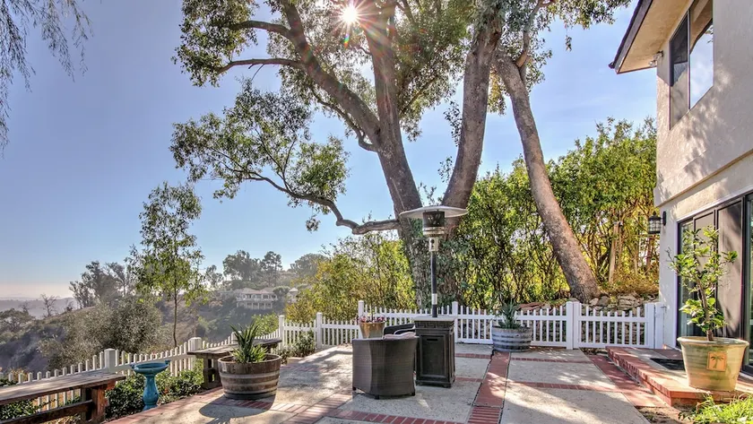Luxe 3br W/ Stunning Canyon Views 3 Bedroom Home - Image 1