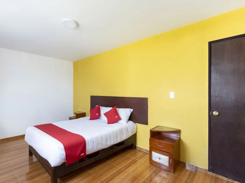 OYO Hotel Molino de Tablas - Image 1