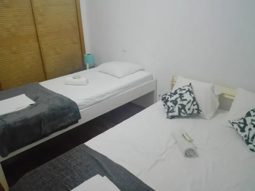 Chapin - Image 1