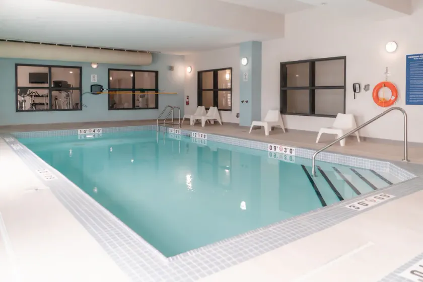 Stars Inn Edmonton Airport - Image 1