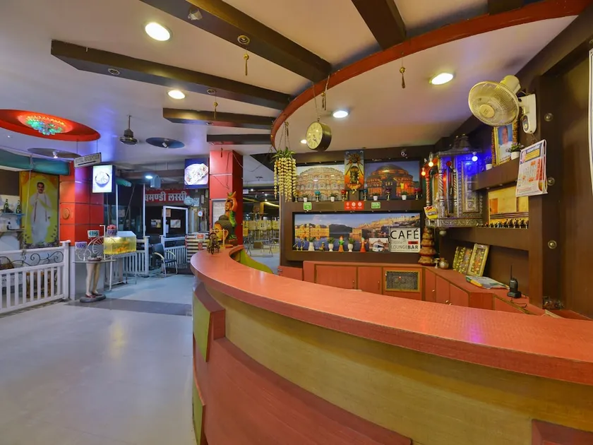 Shiva's Royal - Image 1