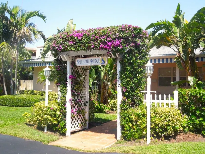 Pelican Place - Image 1
