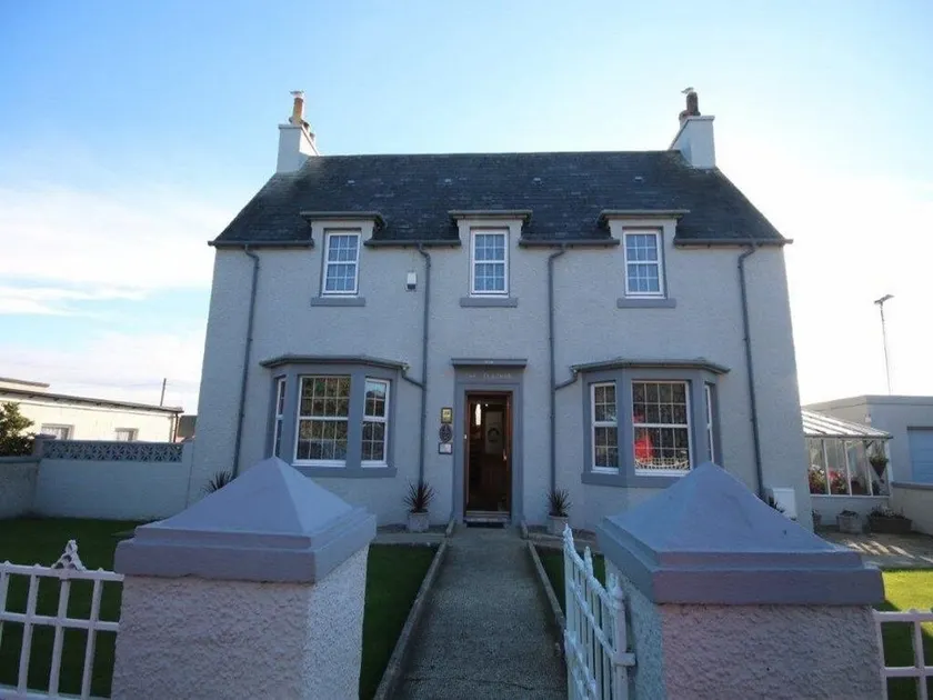 The Clachan Bed And Breakfast - Image 1