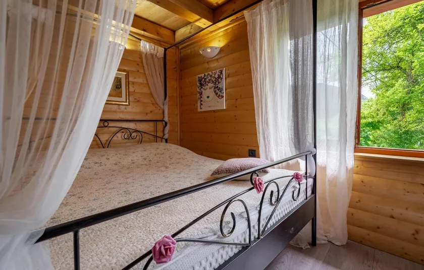 Nice Home in Brod na Kupi With 2 Bedrooms and Wifi - Image 1