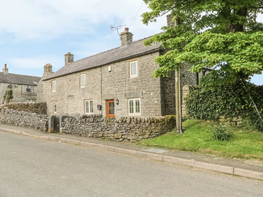 Box Tree Cottage - Image 1