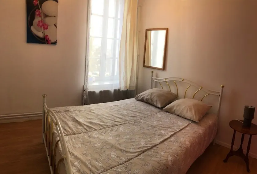 House Bed and Breakfast - Image 1