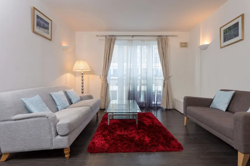 Apartment Near Brick Lane - Image 1