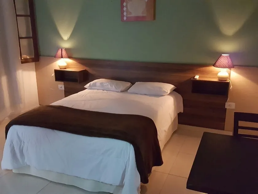 Hotel Flamboyant - Image 1