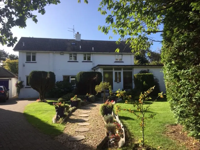 The Cherries Bed and Breakfast - Image 1