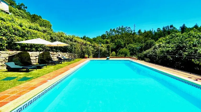 Stunning Villa Portugal Private Pool Diving Board - Image 1