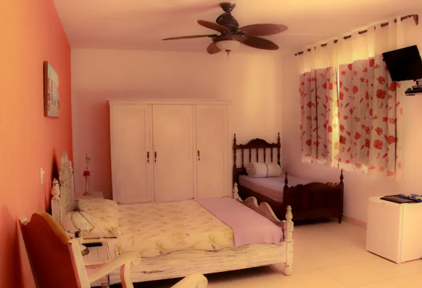 La Tana Del Tano Guest House - Image 1
