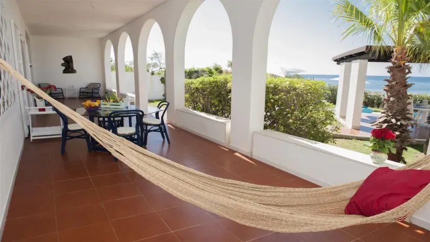 Villa Mediterranea 8 - Image 1