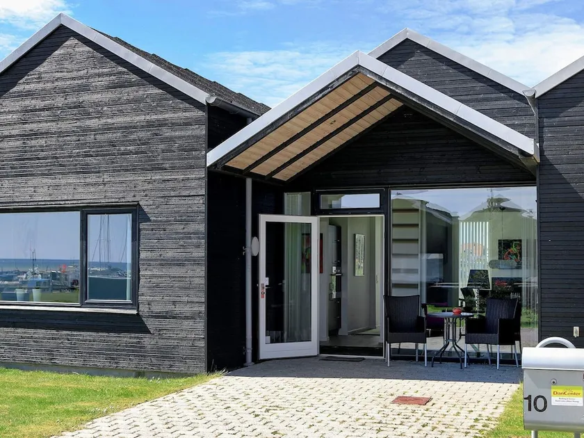 5 Star Holiday Home in Hadsund - Image 1