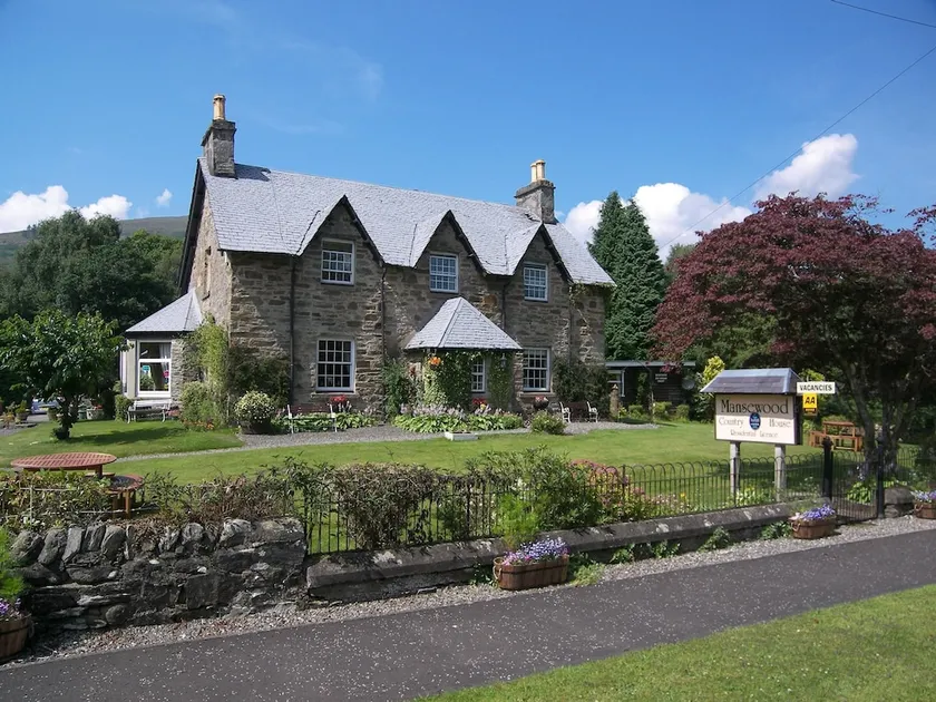 Mansewood Country House - Image 1