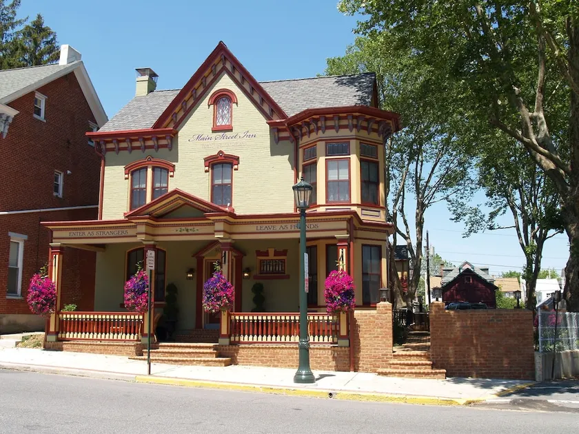 Main Street Inn - Image 1
