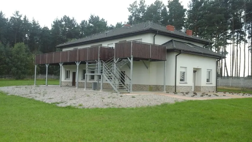 Wypoczynek Nad Stawem - Image 1