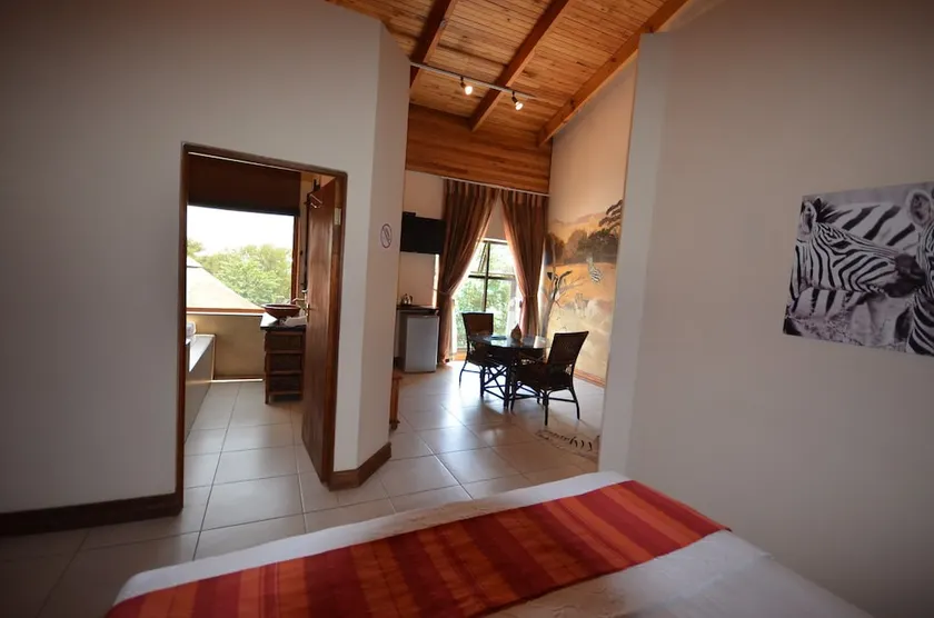 El Cazador Guest House - Image 1