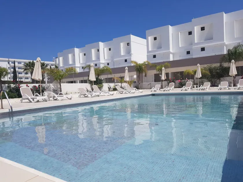 L'eros Hotel - Image 1