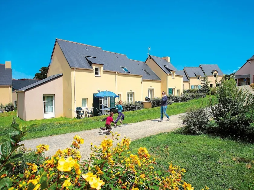 Holiday Home in Bretagne by Emerald Coast - Image 1