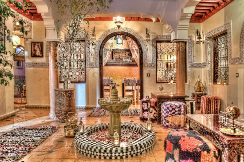 Dar Al Hamra - Image 1