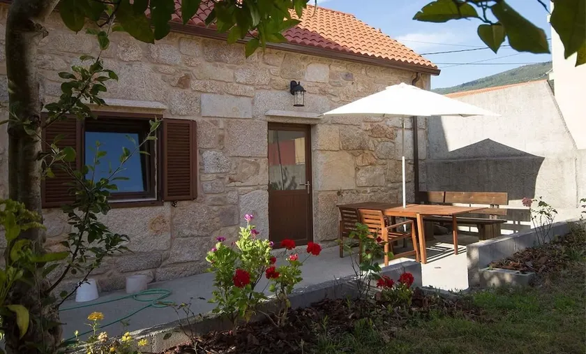 106091- House in Carnota - Image 1