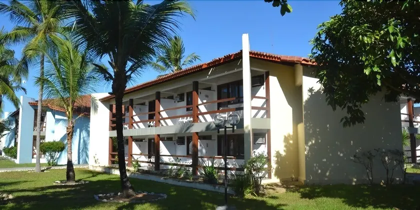 Oasis Praia Hotel - Image 1