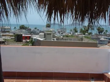 Condo Lory - Image 1