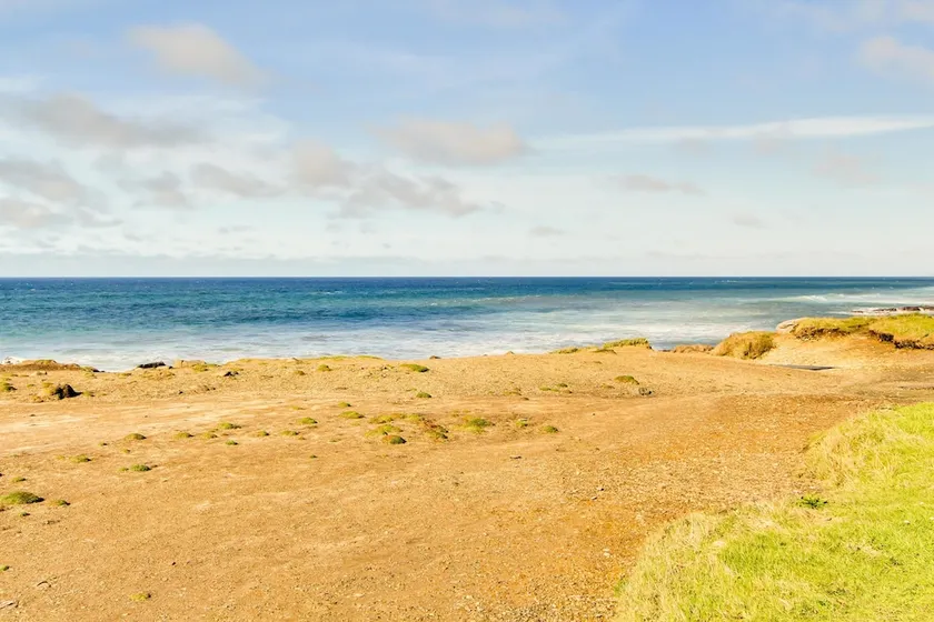 Ocean Cove Inn - Image 1
