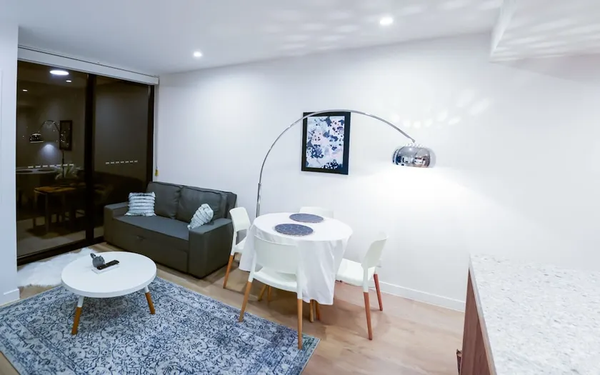 Cozy Apartment Heart of Southbank - Image 1