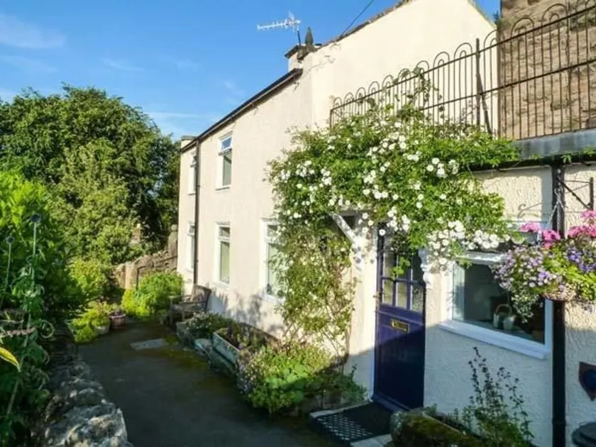 Rock Cottage - Image 1